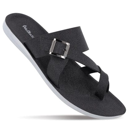 WALKAROO casual style with the Men's Black Daily Wear