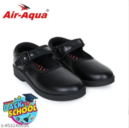 Airaqua Girls School Shoes Black